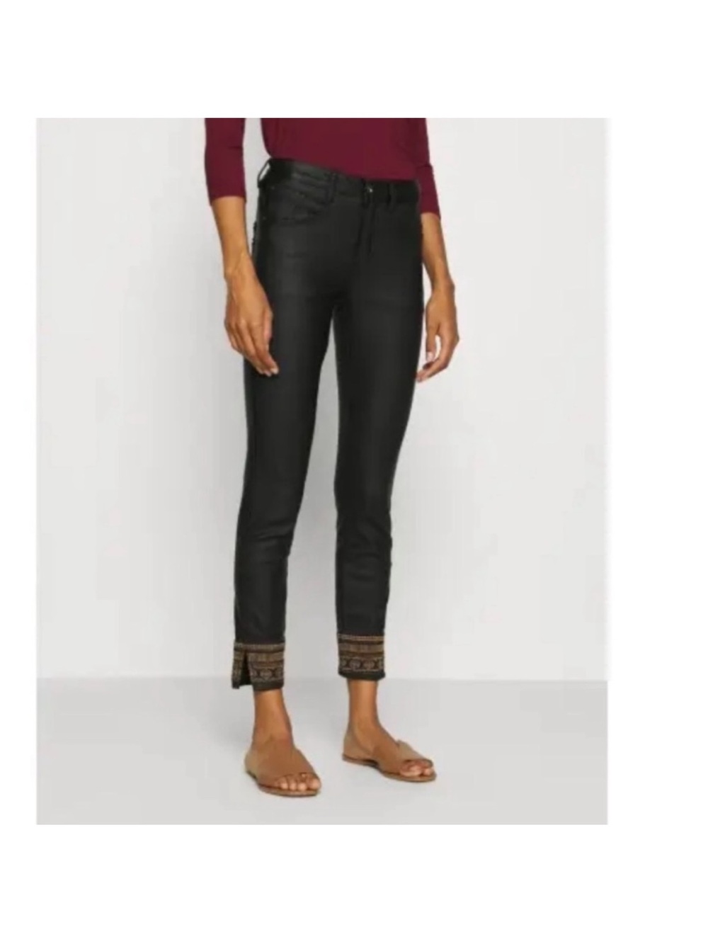 Bohemian Katy Fit Coated Skinny Pants Black Waxed Embroidered Cuff Size 42